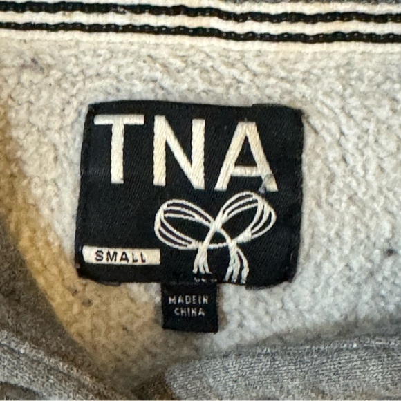 TNA Heather Gray Hoodie
#1194 - Picture 5 of 10
